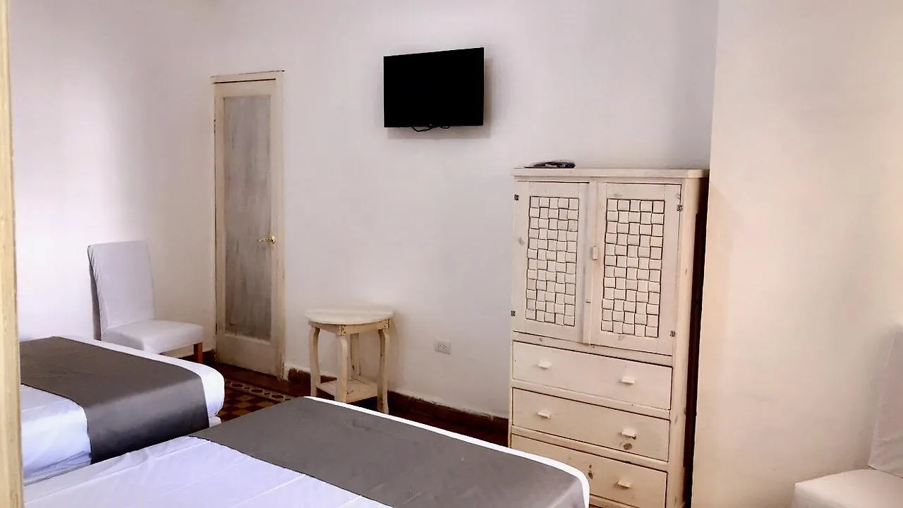 פואבלה Hotel Finca Shalom 0*,  מקסיקו